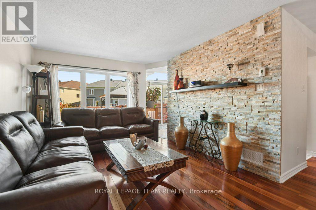 303 Balinroan Crescent, Ottawa, Ontario  K2J 3T7 - Photo 8 - X13835372
