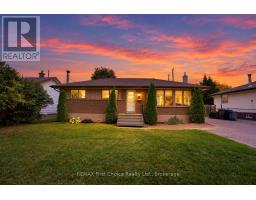 96 STARDUST CRESCENT, Thunder Bay, Ontario