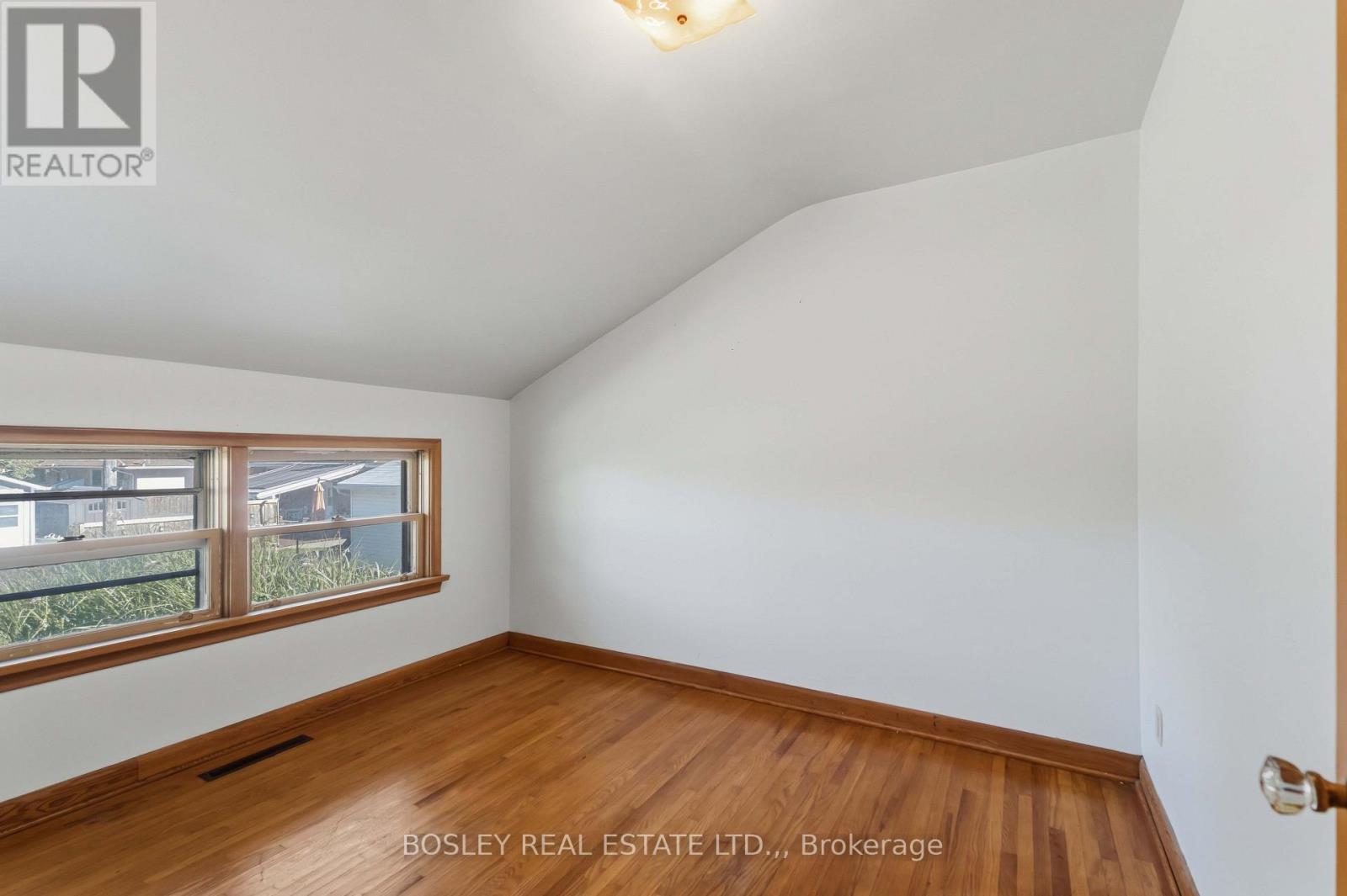 12 Glenhurst Circle, St. Catharines (Oakdale), Ontario L2T 1Z1 - Photo 20 - X13835546