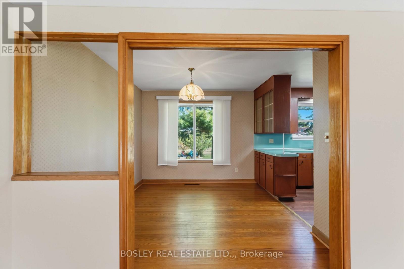 12 Glenhurst Circle, St. Catharines (Oakdale), Ontario L2T 1Z1 - Photo 8 - X13835546