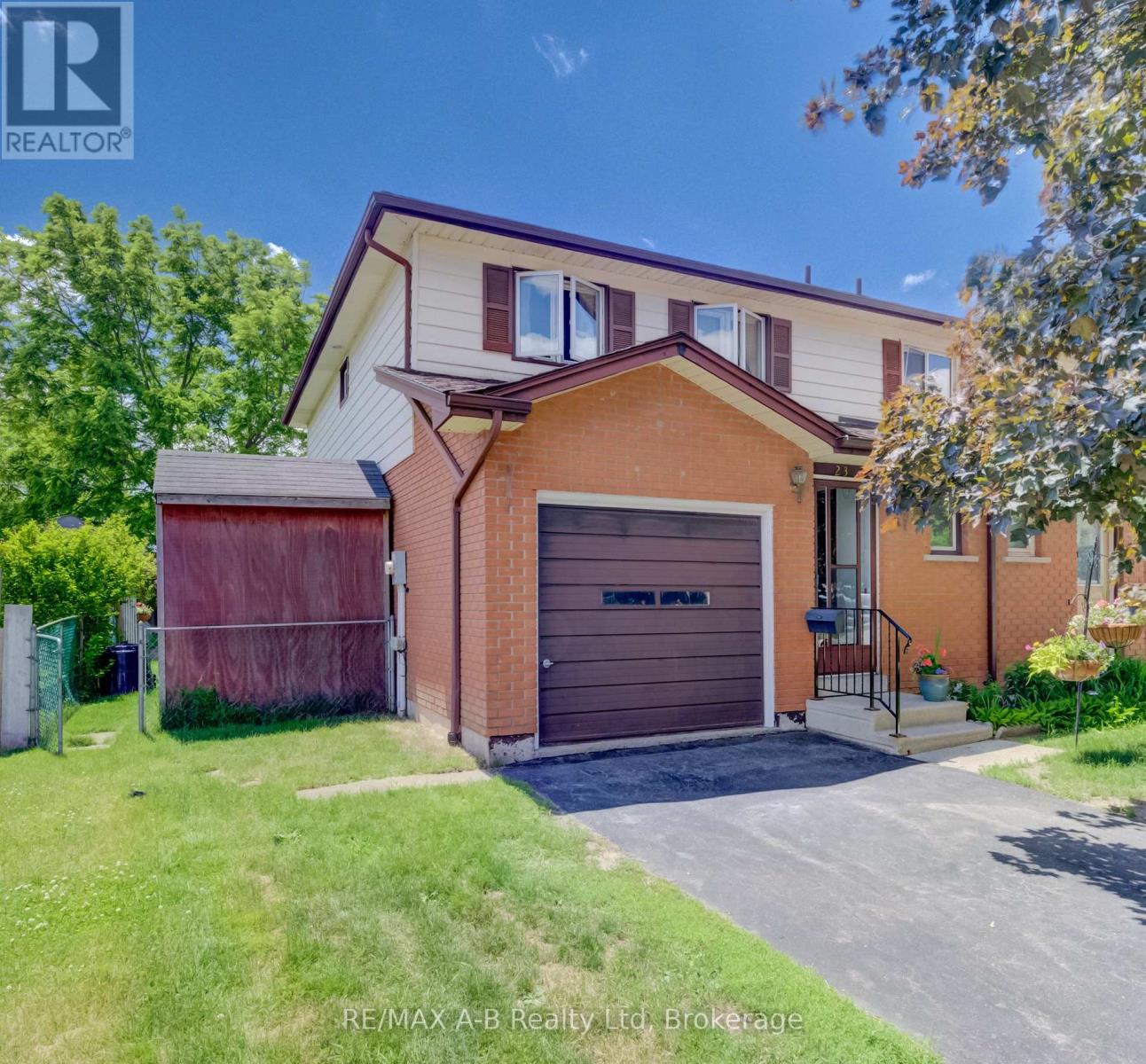 23 GALT ROAD, Stratford, Ontario