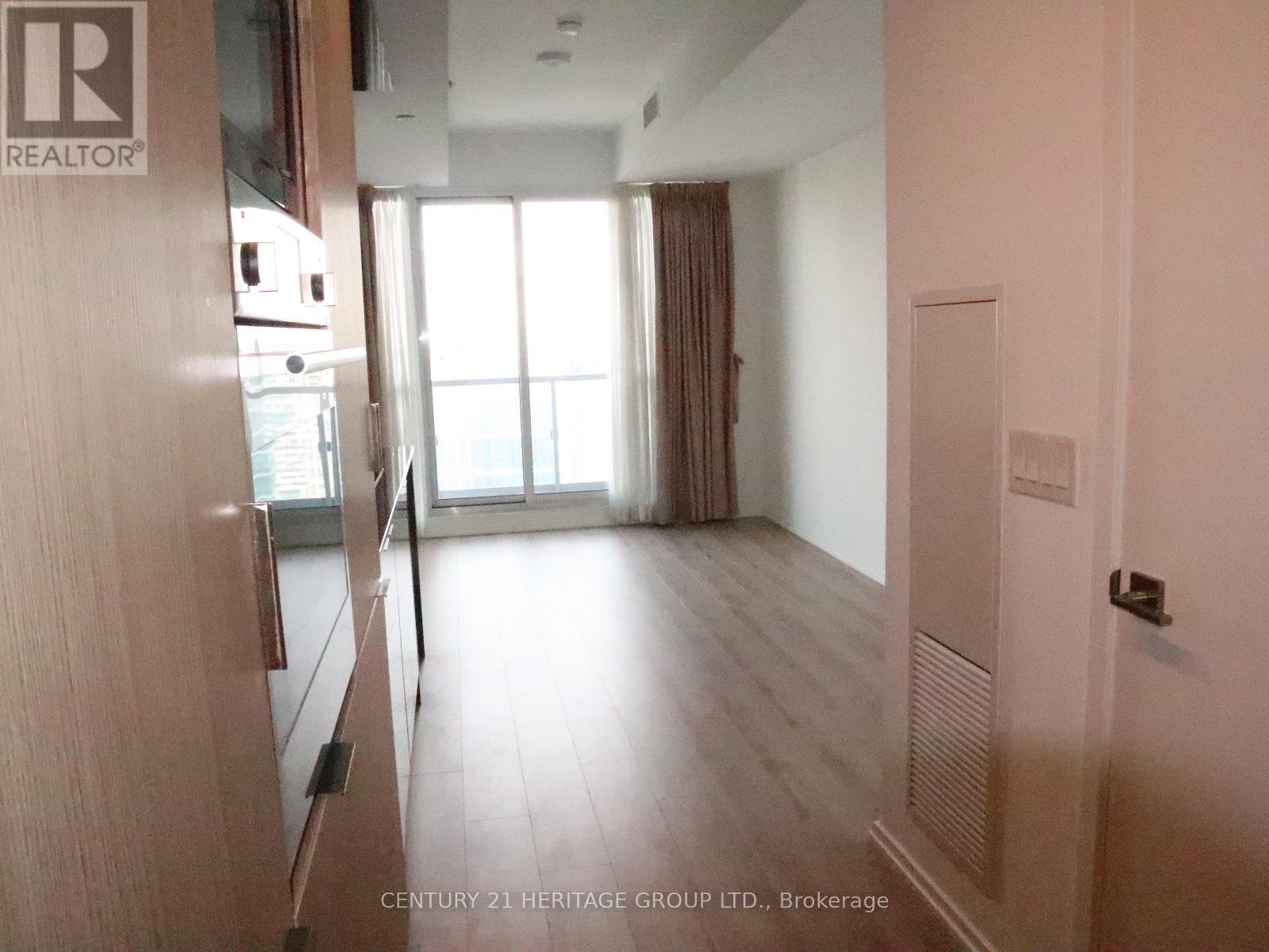 4805 - 70 Temperance Street, Toronto, Ontario  M5H 0B1 - Photo 4 - C13835382
