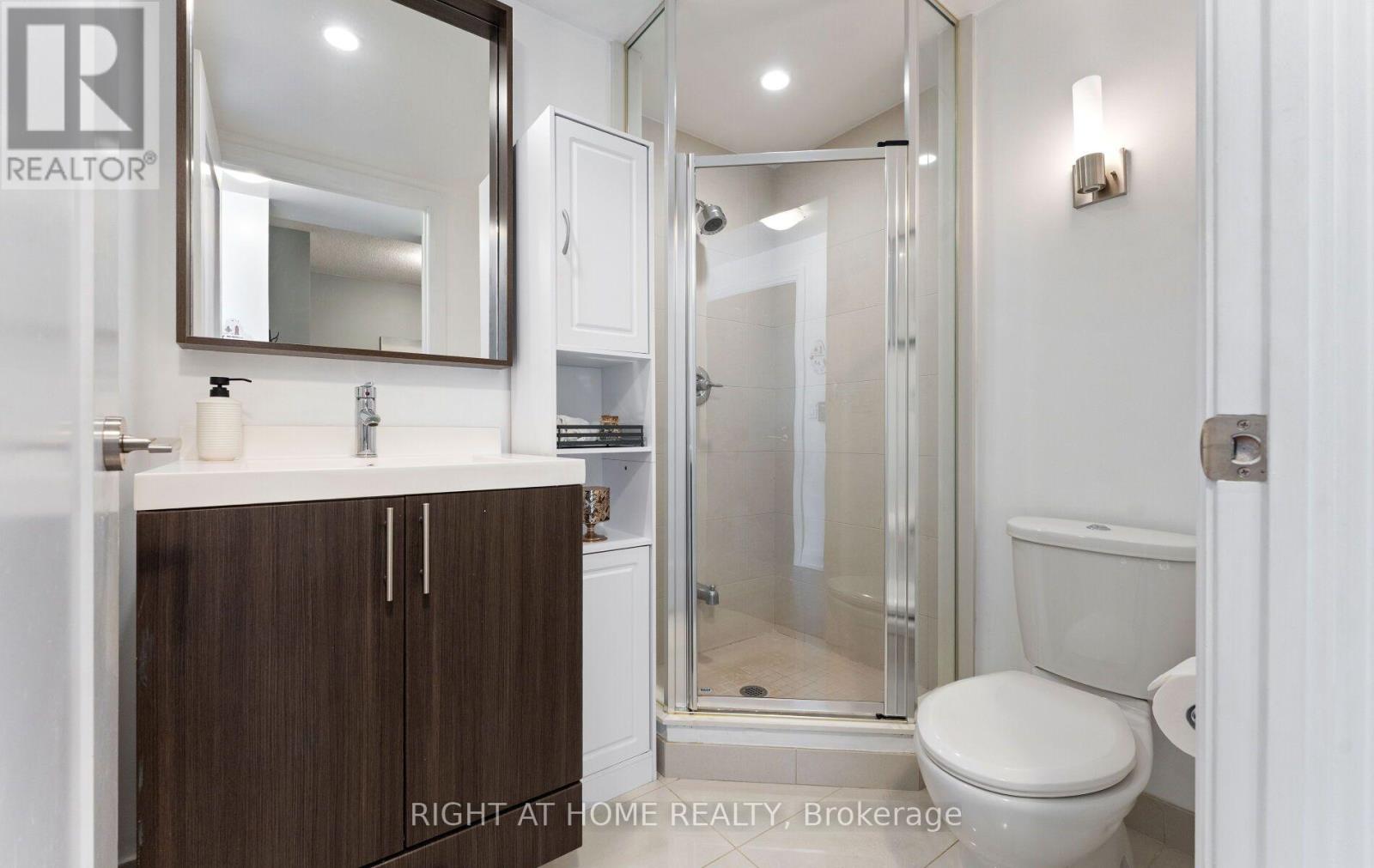 2112 - 18 Graydon Hall Drive, Toronto, Ontario  M3A 0A4 - Photo 13 - C13835406