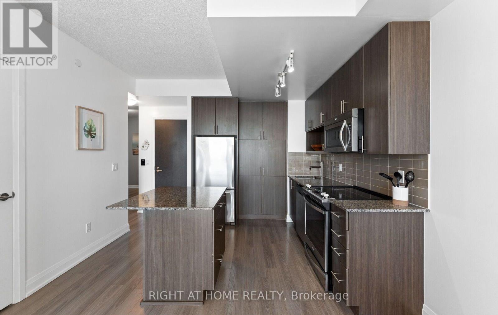 2112 - 18 Graydon Hall Drive, Toronto, Ontario  M3A 0A4 - Photo 7 - C13835406