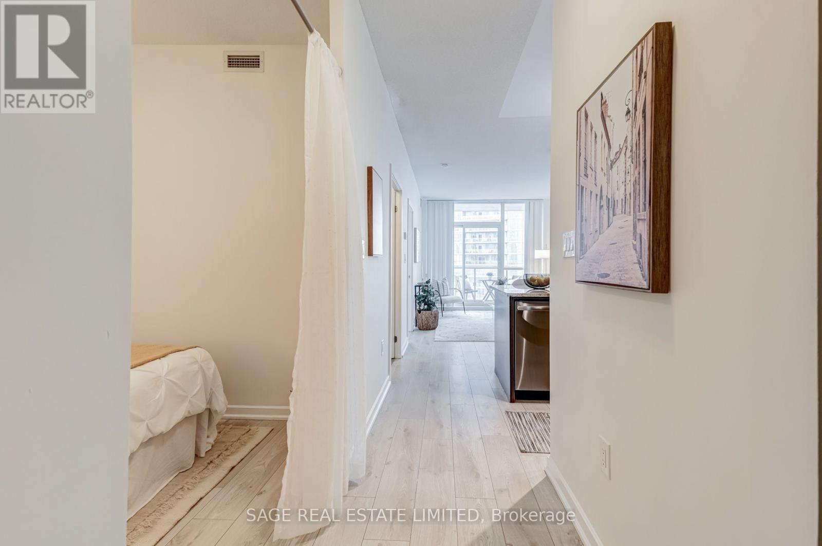 1303 - 70 Forest Manor Road, Toronto, Ontario  M2J 0A9 - Photo 18 - C13835496