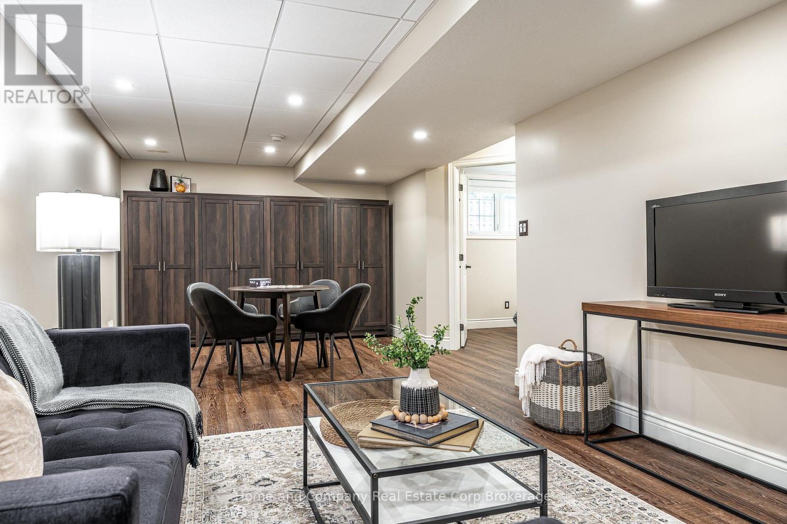 220 - 50 Galt Road, Stratford, Ontario  N5A 0B2 - Photo 4 - X13835576