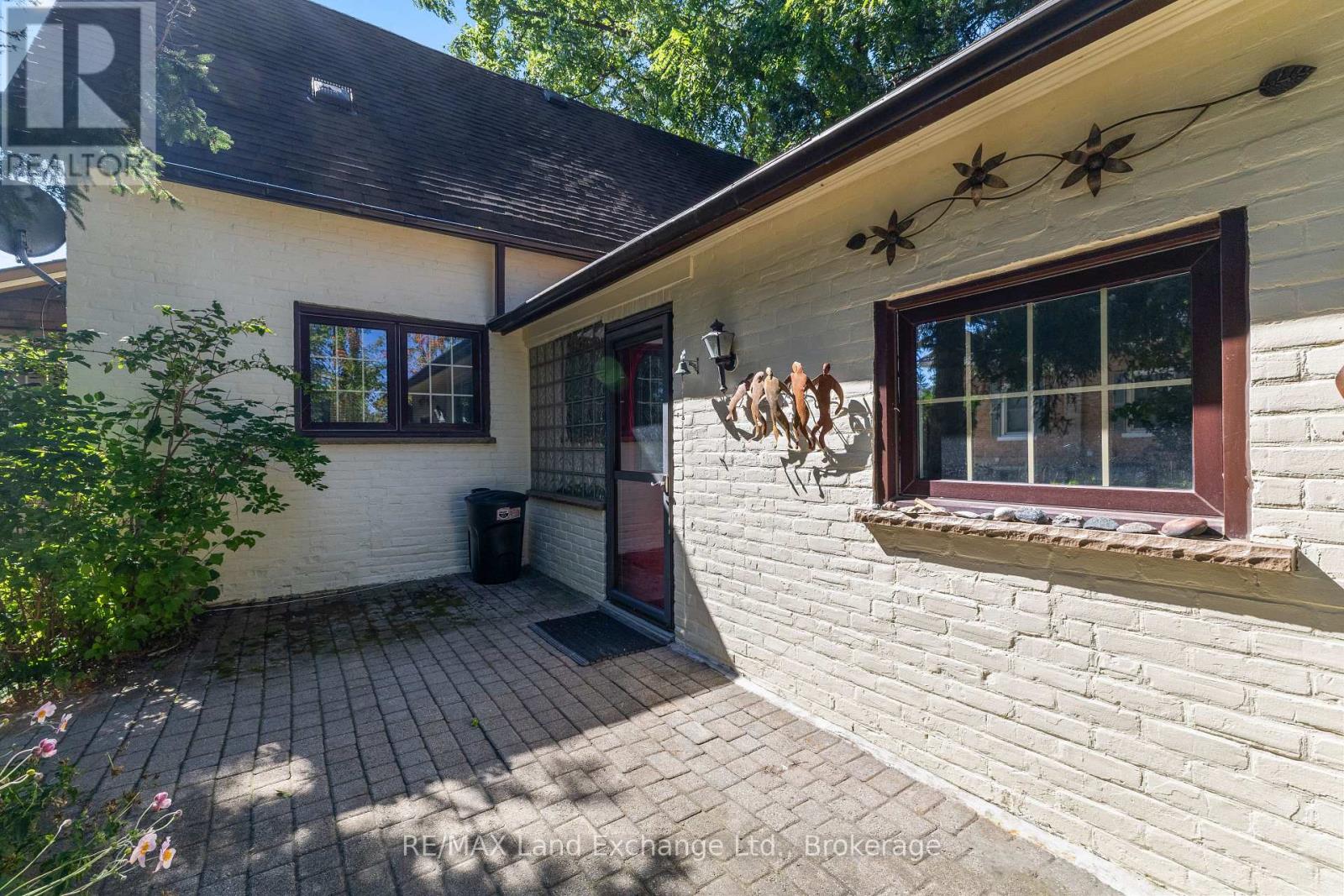 583 Elgin Street, Saugeen Shores, Ontario N0H 2C0 - Photo 27 - X13835606