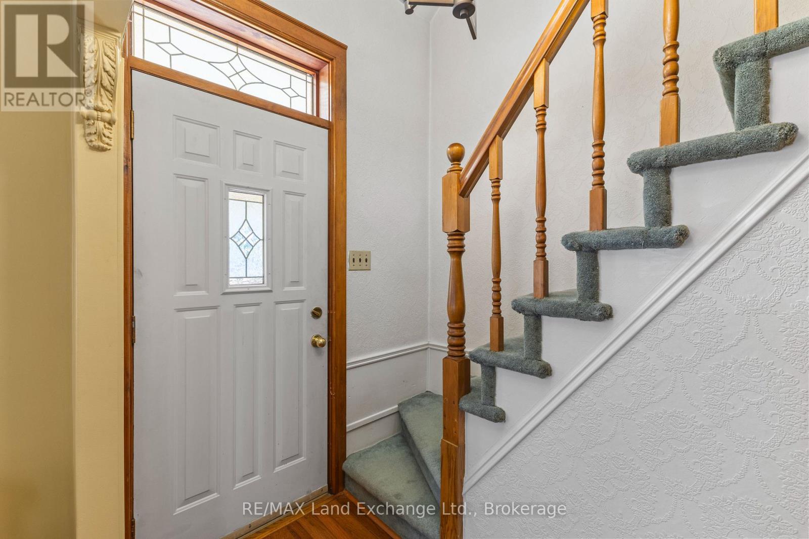 583 Elgin Street, Saugeen Shores, Ontario N0H 2C0 - Photo 7 - X13835606