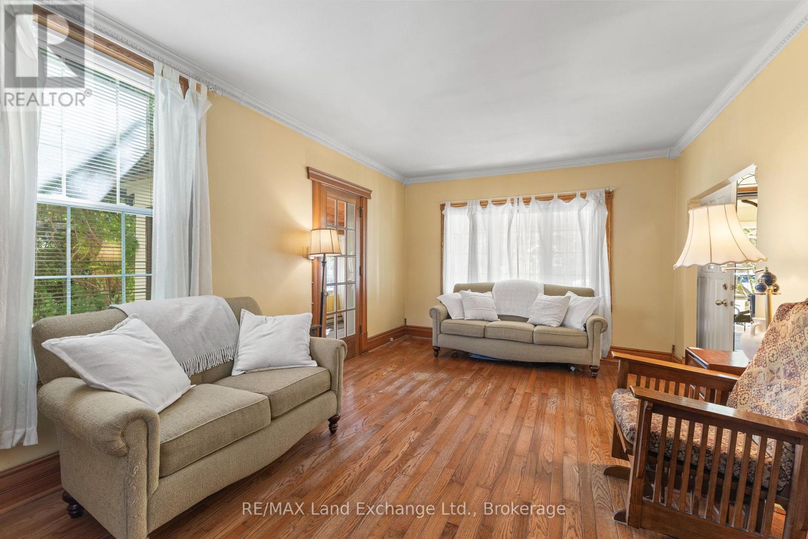 583 Elgin Street, Saugeen Shores, Ontario N0H 2C0 - Photo 8 - X13835606
