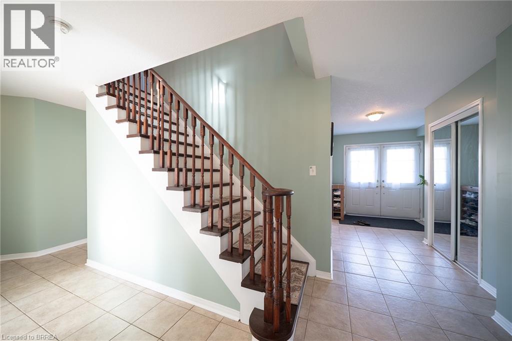 51 Webb Avenue, Brantford, Ontario  N3T 6S6 - Photo 10 - 40860556