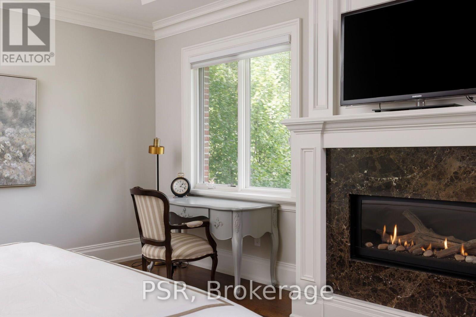 94 Munro Boulevard, Toronto, Ontario  M2P 1C4 - Photo 21 - C13835204