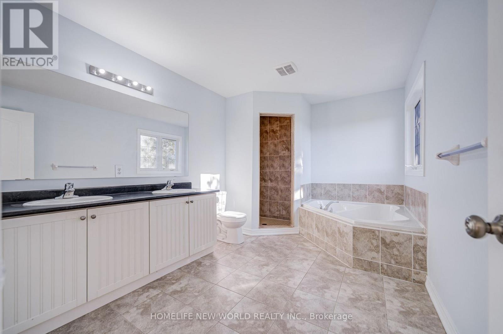 146 Art West Avenue, Newmarket, Ontario  L3X 0C1 - Photo 31 - N13835416