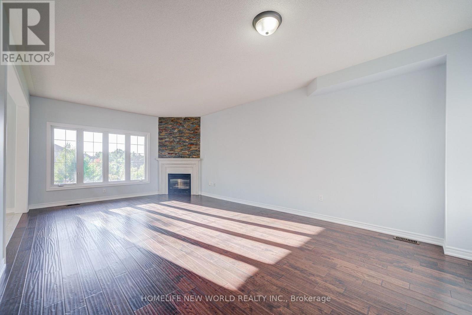 146 Art West Avenue, Newmarket, Ontario  L3X 0C1 - Photo 8 - N13835416
