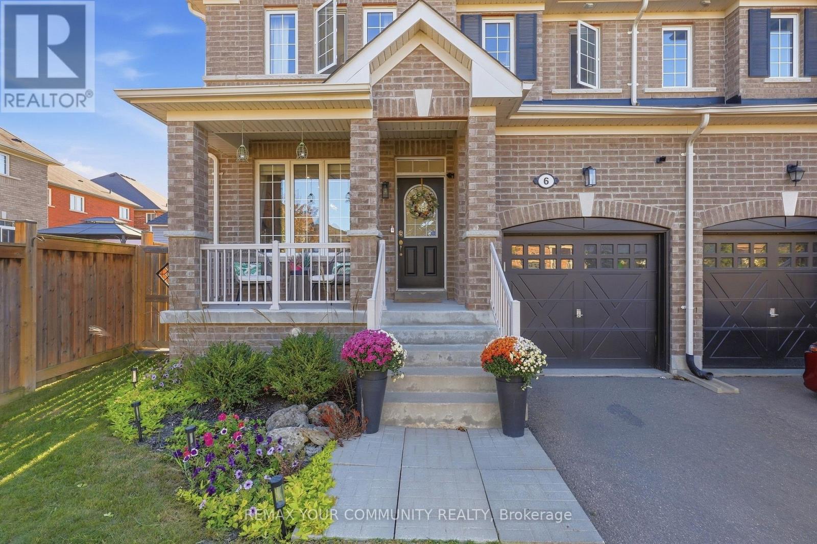 6 Jackson Drive, New Tecumseth, Ontario  L0G 1W0 - Photo 3 - N13835440