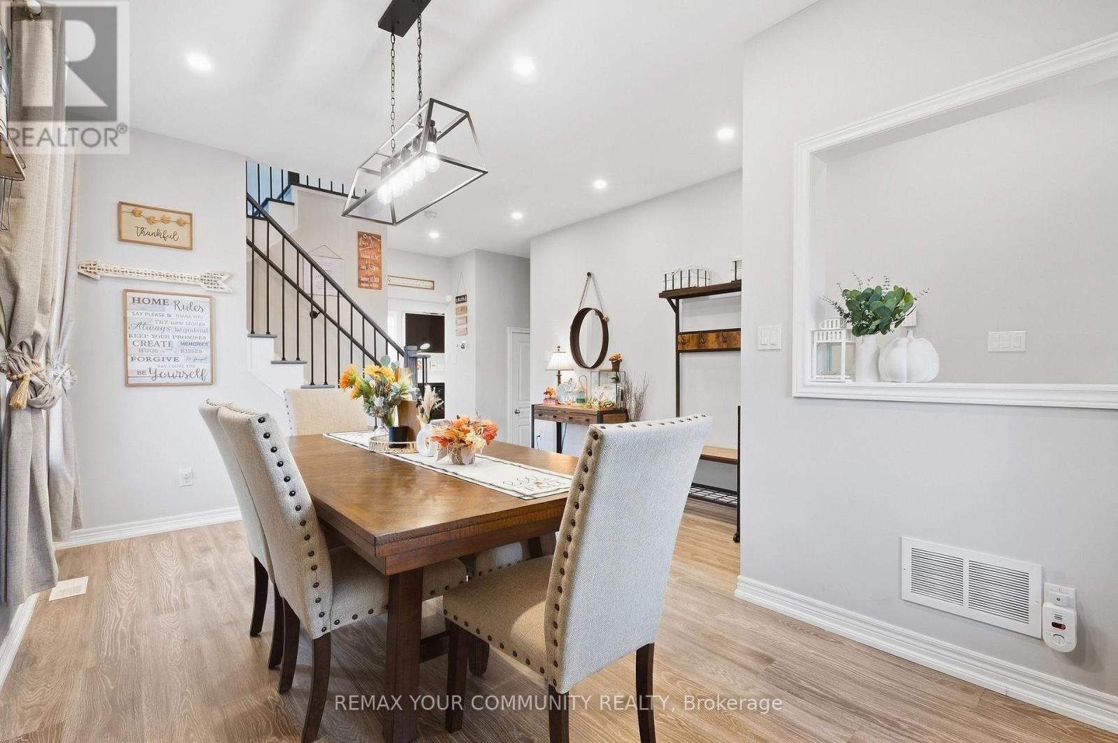 6 Jackson Drive, New Tecumseth, Ontario  L0G 1W0 - Photo 6 - N13835440