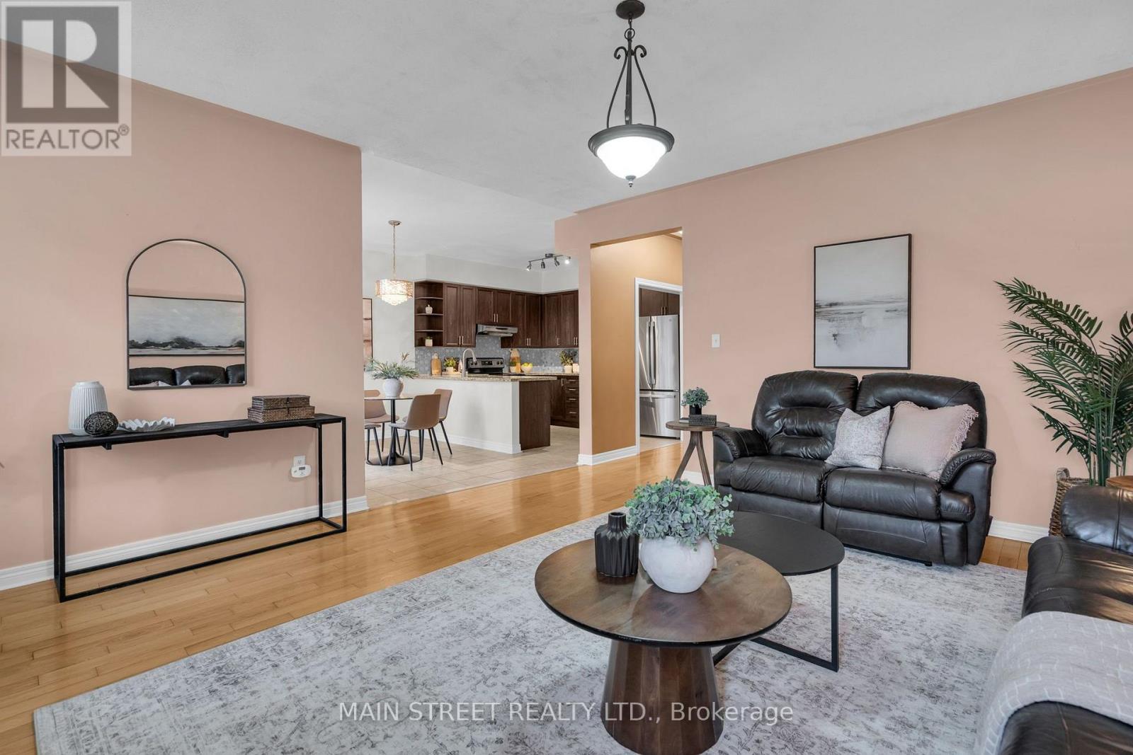 27 Blackbird Crescent, Richmond Hill, Ontario  L4E 4B2 - Photo 10 - N13835550
