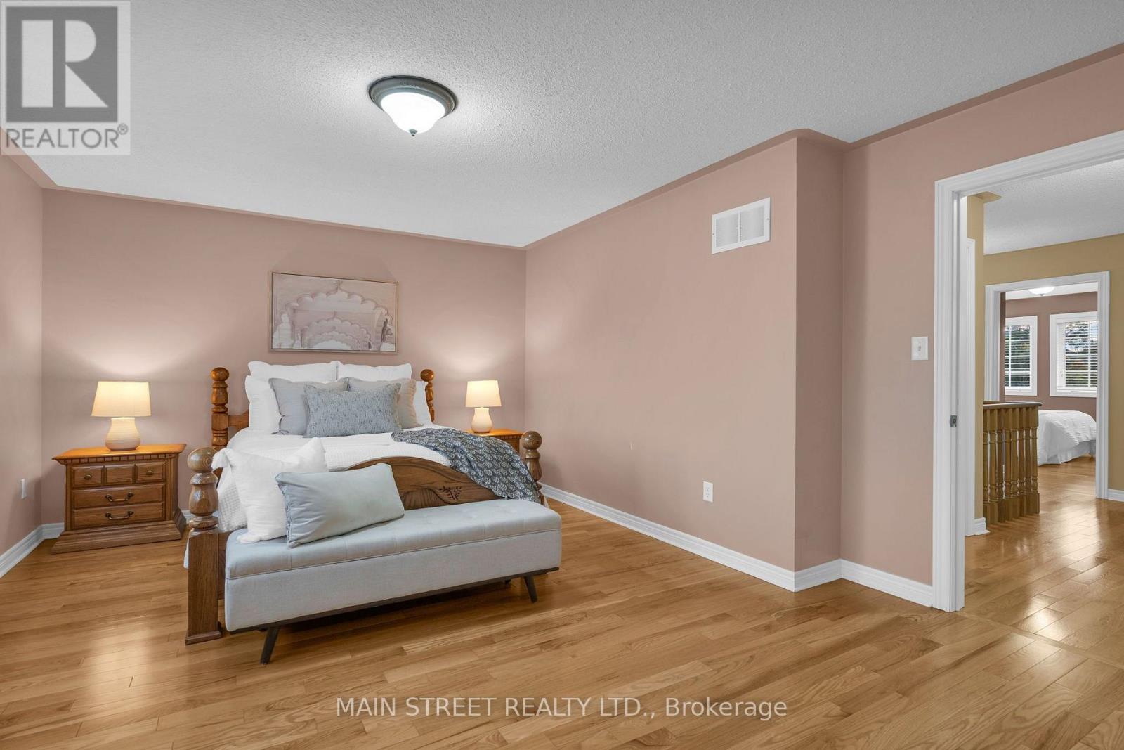 27 Blackbird Crescent, Richmond Hill, Ontario  L4E 4B2 - Photo 17 - N13835550