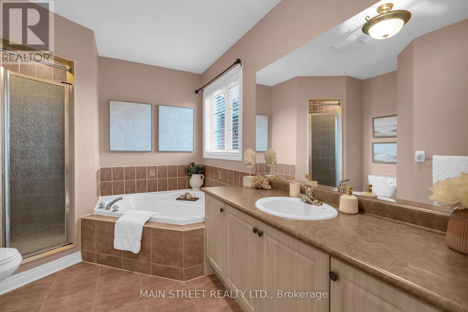 27 Blackbird Crescent, Richmond Hill, Ontario  L4E 4B2 - Photo 18 - N13835550