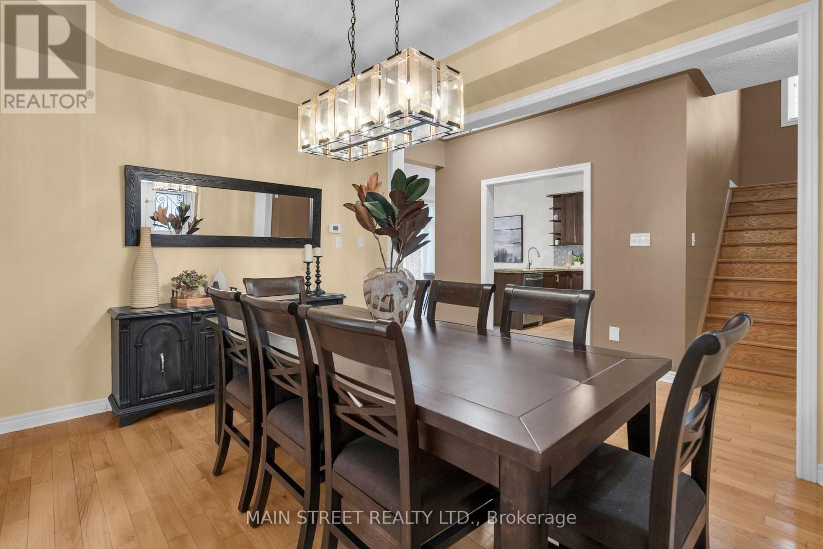 27 Blackbird Crescent, Richmond Hill, Ontario  L4E 4B2 - Photo 6 - N13835550