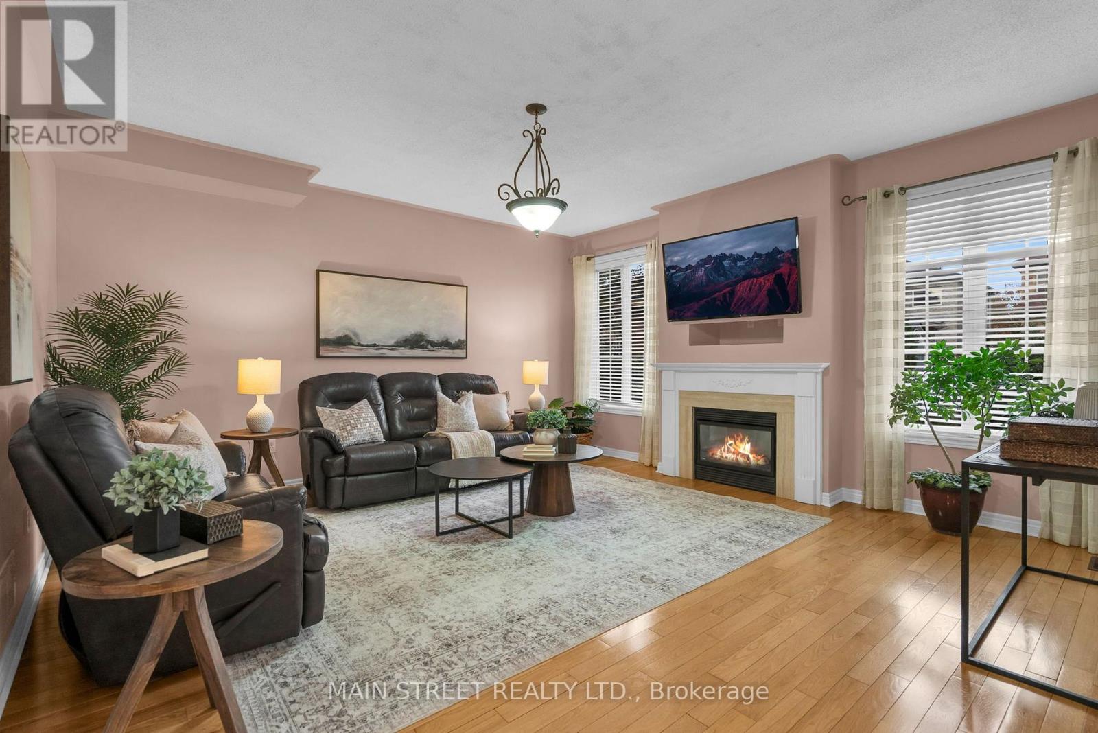 27 Blackbird Crescent, Richmond Hill, Ontario  L4E 4B2 - Photo 7 - N13835550