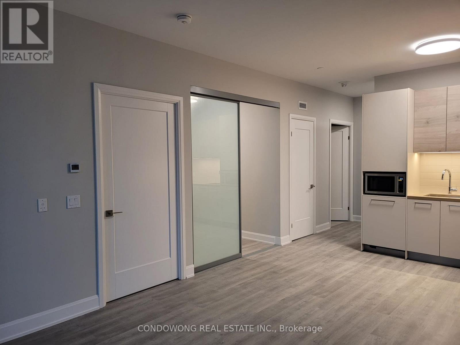 110 - 12 Gandhi Lane, Markham (Commerce Valley), Ontario  L3T 0G8 - Photo 1 - N13835560