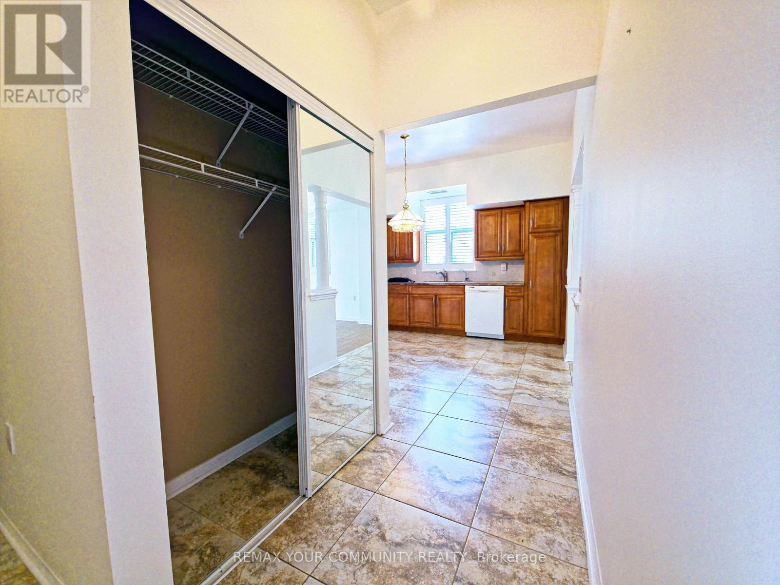 114 - 2504 Rutherford Road, Vaughan (Maple), Ontario  L4K 5N5 - Photo 25 - N13835568