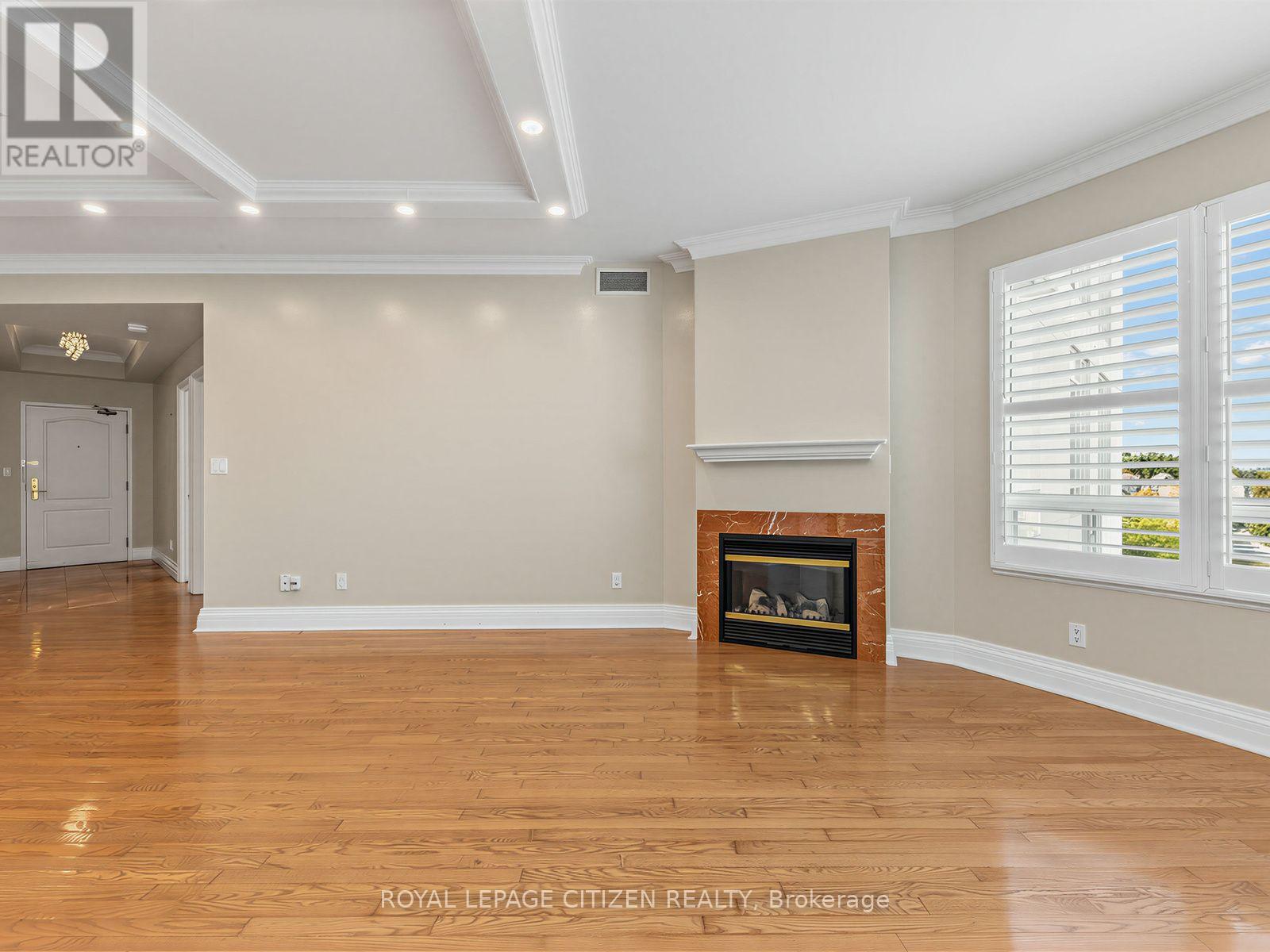 407 - 1 Cordoba Drive, Vaughan (Lakeview Estates), Ontario  L4J 8S3 - Photo 8 - N13835638