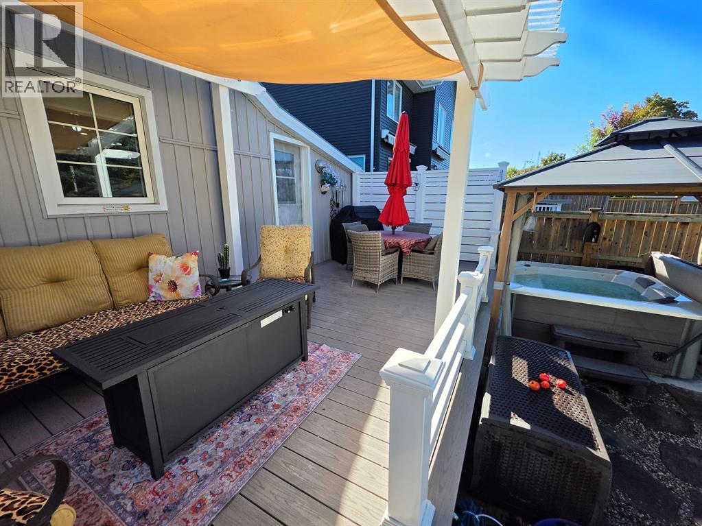 16 Fort Street, Point Edward, Ontario  N7V 1M2 - Photo 7 - 26023726