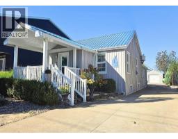 16 Fort STREET, Point Edward, Ontario