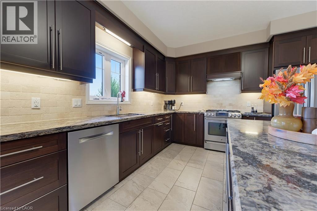 51 Netherwood Road, Kitchener, Ontario  N2P 0B7 - Photo 12 - 40862484
