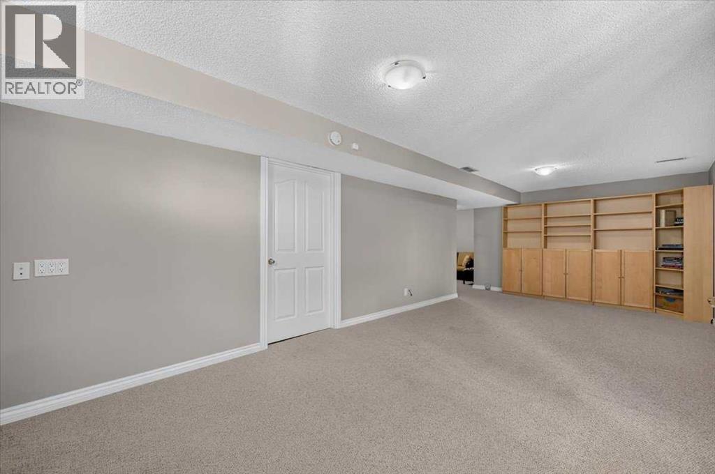 177 Douglasview Rise SE, Calgary, Alberta  T2Z 2H8 - Photo 24 - A2346922