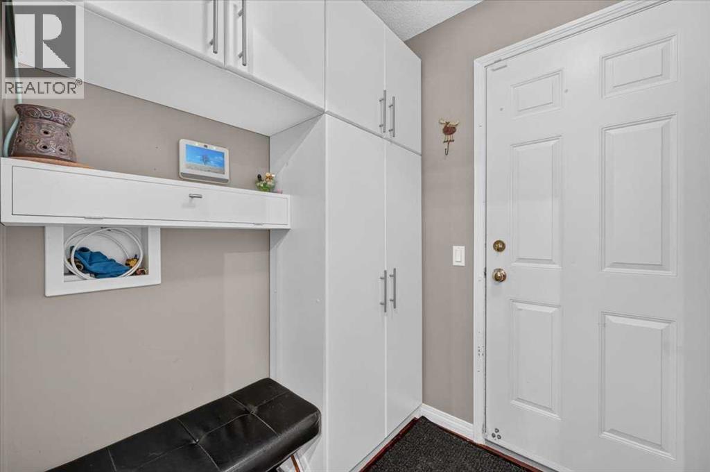 177 Douglasview Rise SE, Calgary, Alberta  T2Z 2H8 - Photo 14 - A2346922
