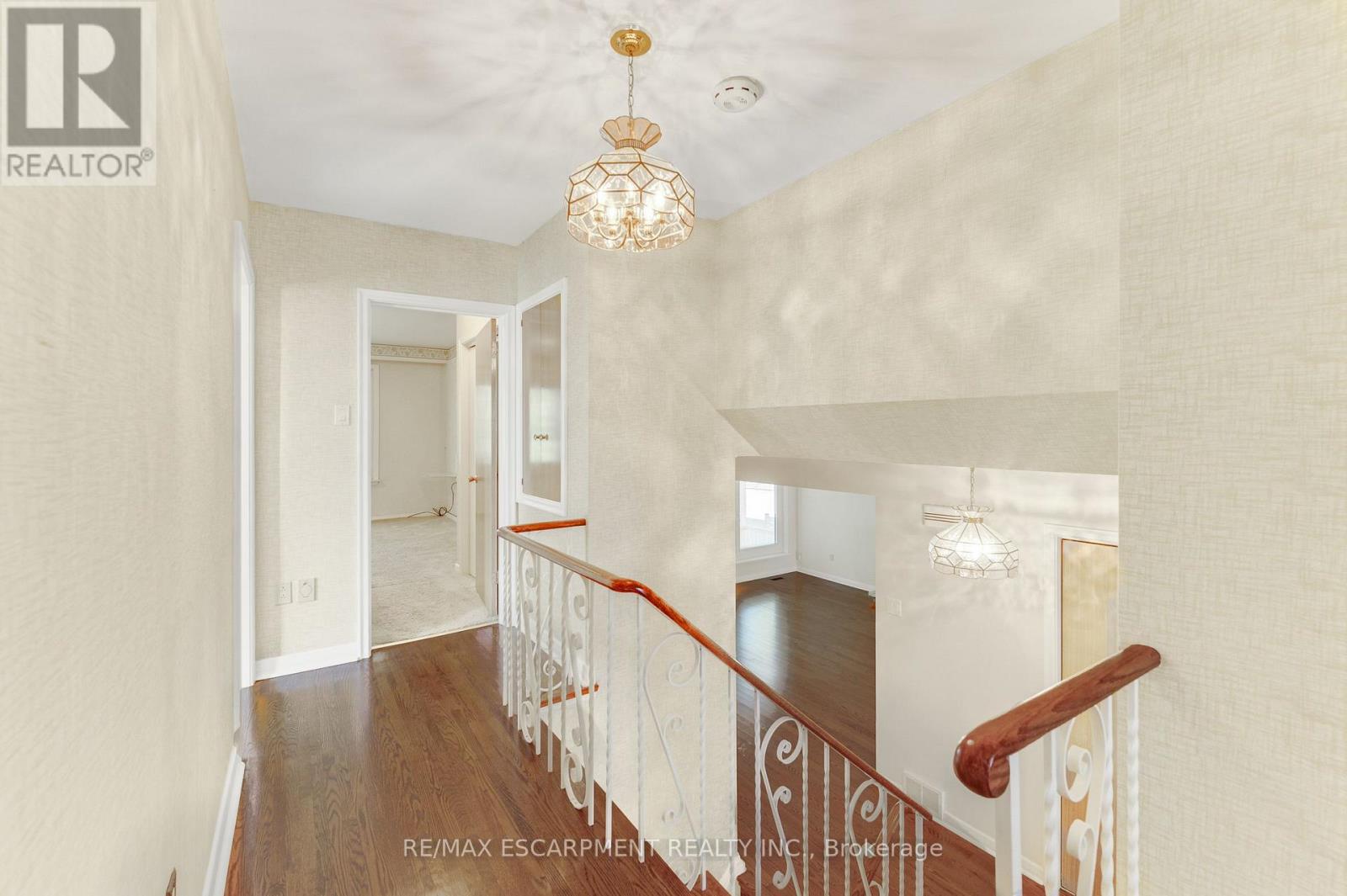 7 Watling Street, Toronto, Ontario  M9P 3E8 - Photo 18 - W13835408