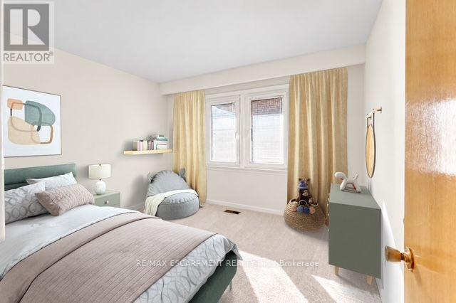 7 Watling Street, Toronto, Ontario  M9P 3E8 - Photo 23 - W13835408
