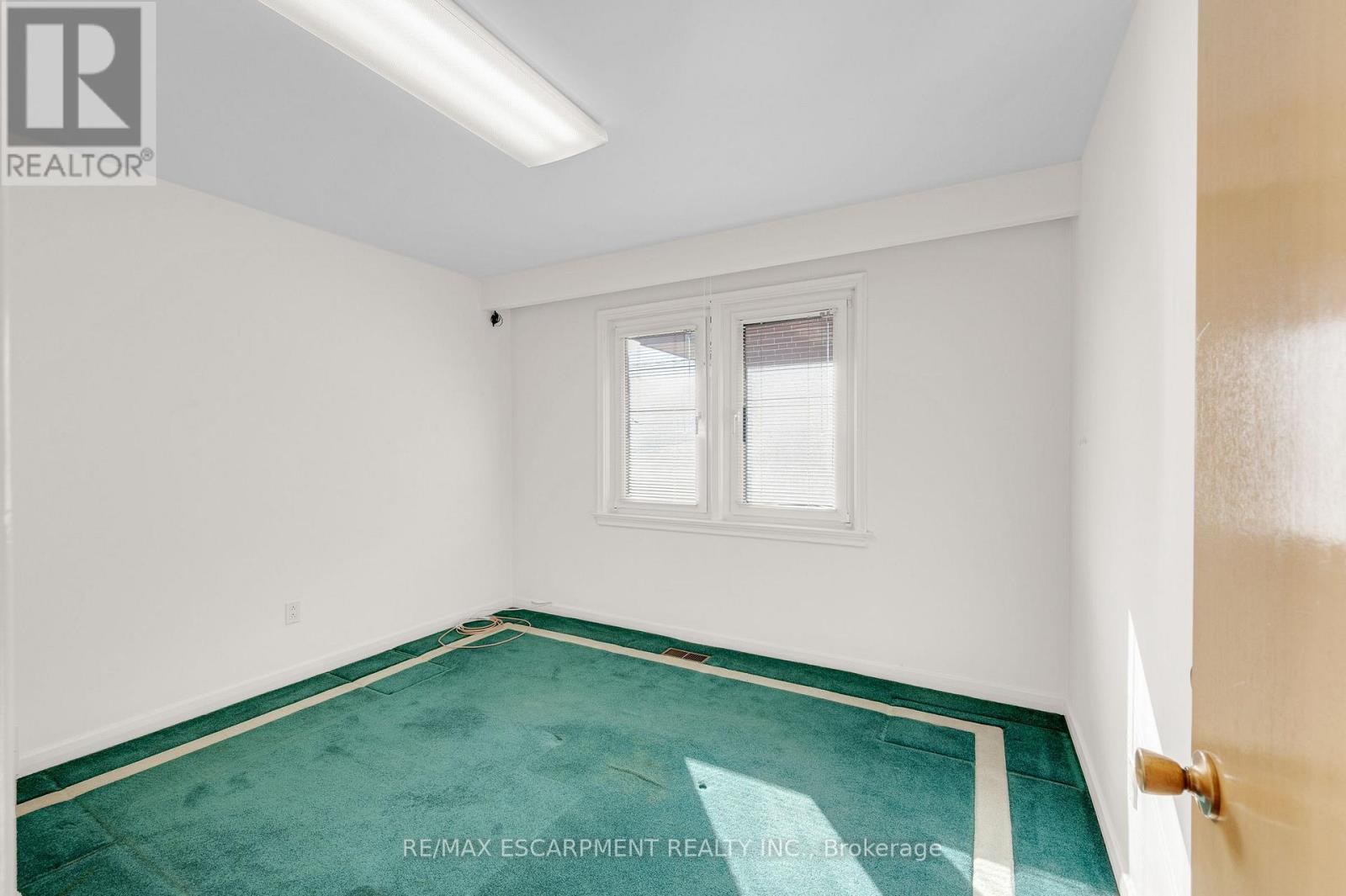 7 Watling Street, Toronto, Ontario  M9P 3E8 - Photo 24 - W13835408