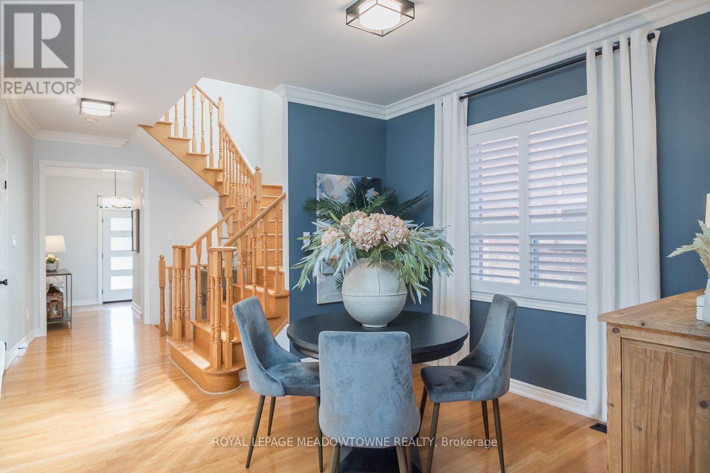 1319 Weller Cross, Milton, Ontario  L9T 6K6 - Photo 6 - W13835456