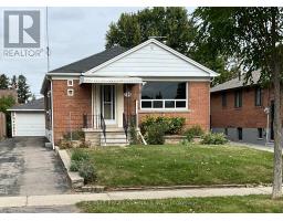 130 YORKVIEW DRIVE, Toronto, Ontario