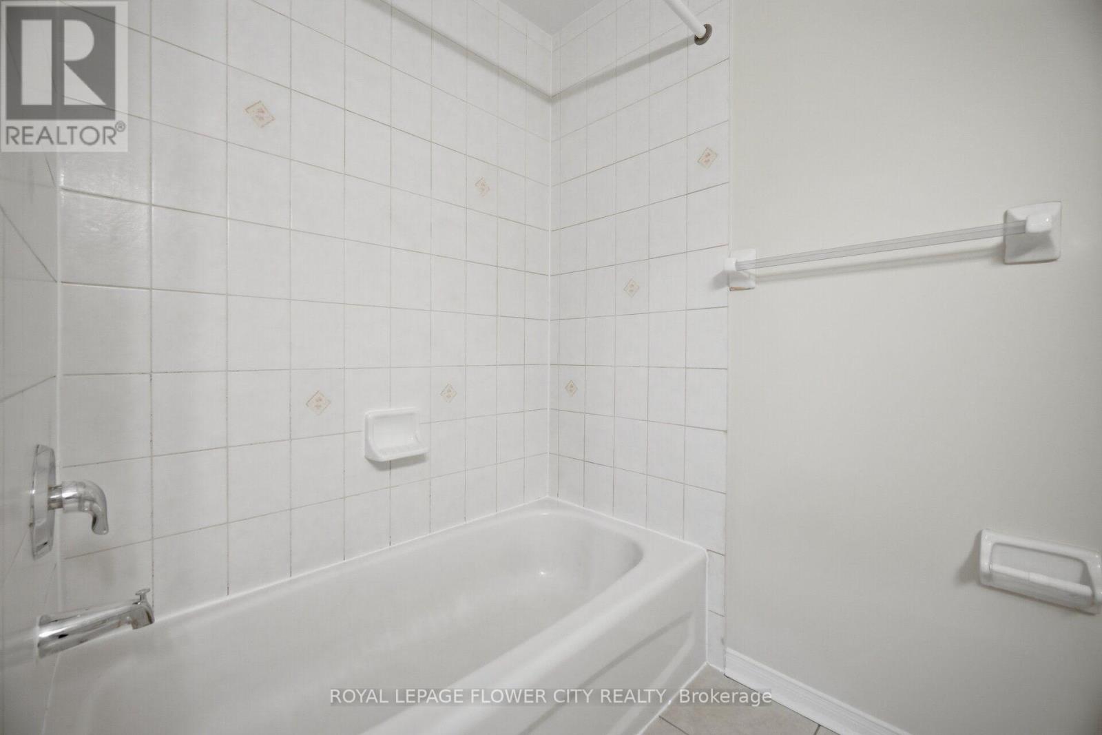 79 Bernard Avenue, Brampton, Ontario  L6Y 5S3 - Photo 35 - W13835498