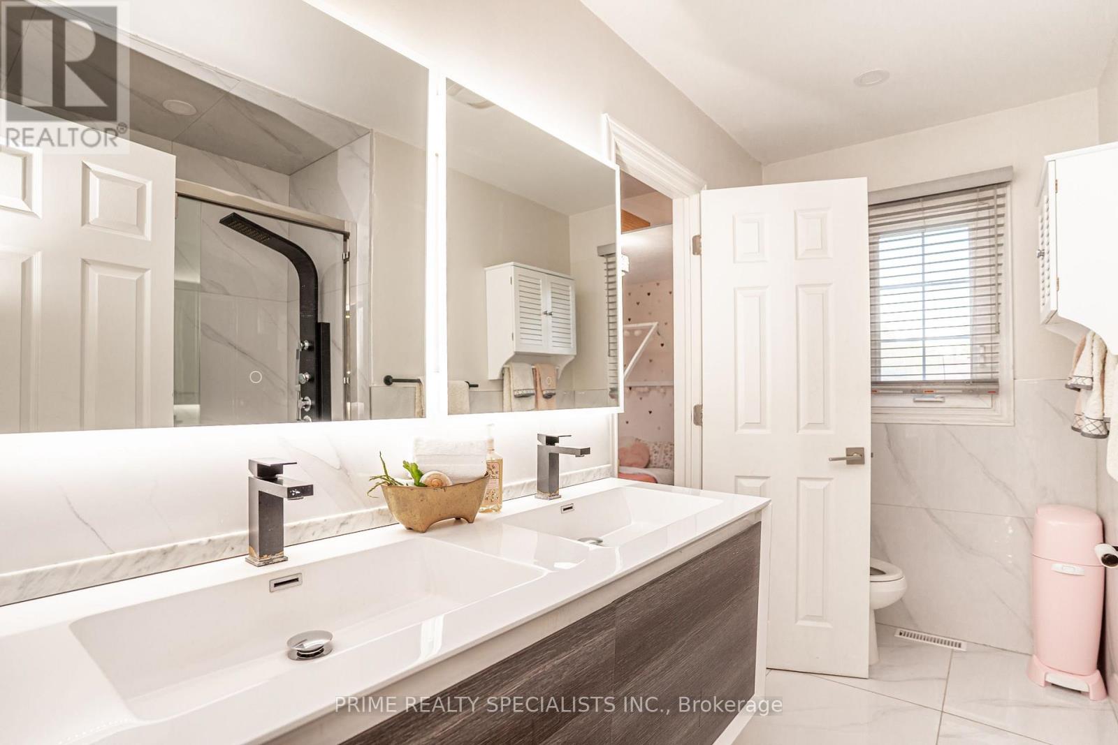1800 Tattersall Way, Mississauga, Ontario  L5M 3H7 - Photo 32 - W13835516