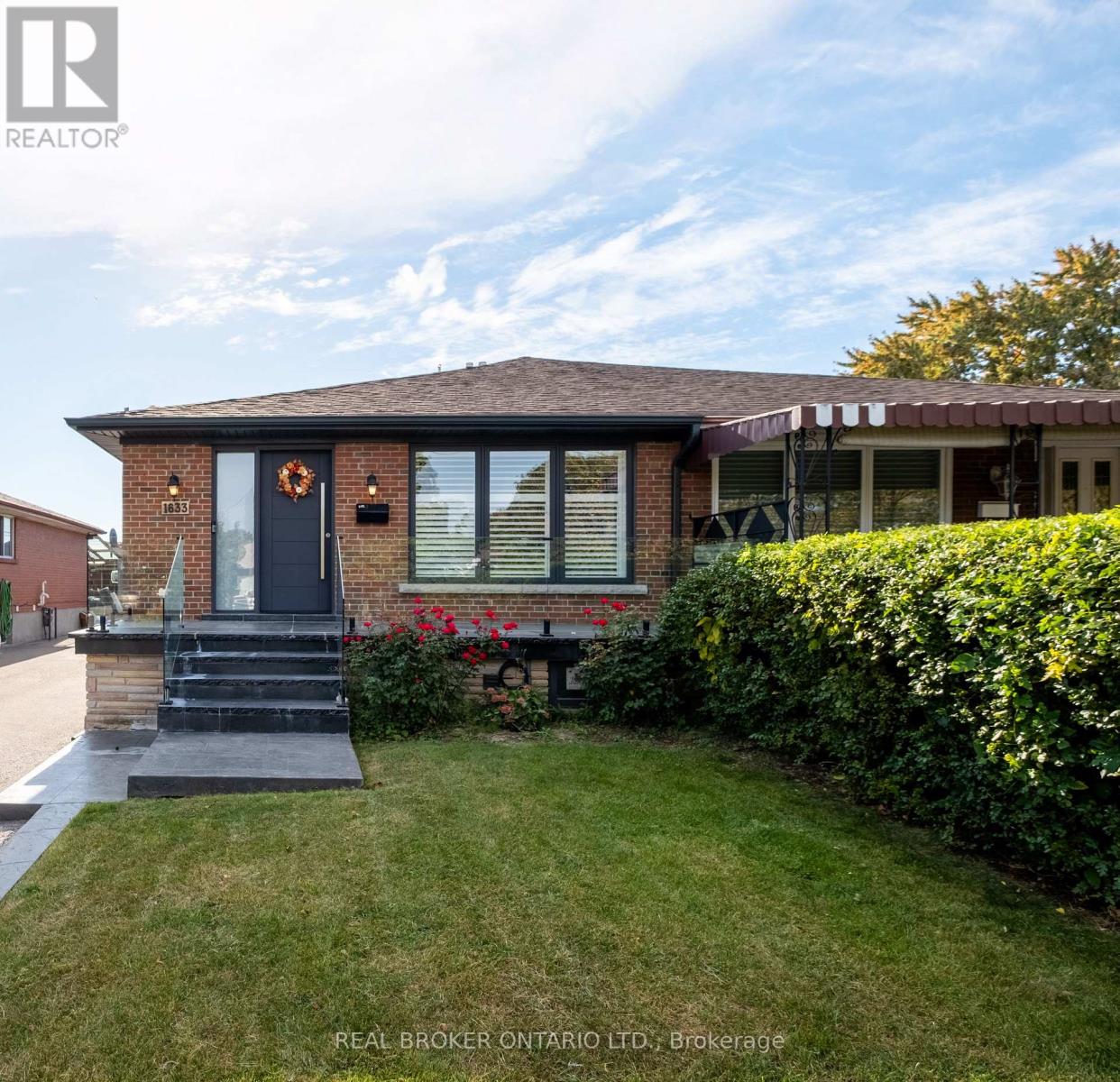 1633 CORAM CRESCENT, Mississauga, Ontario