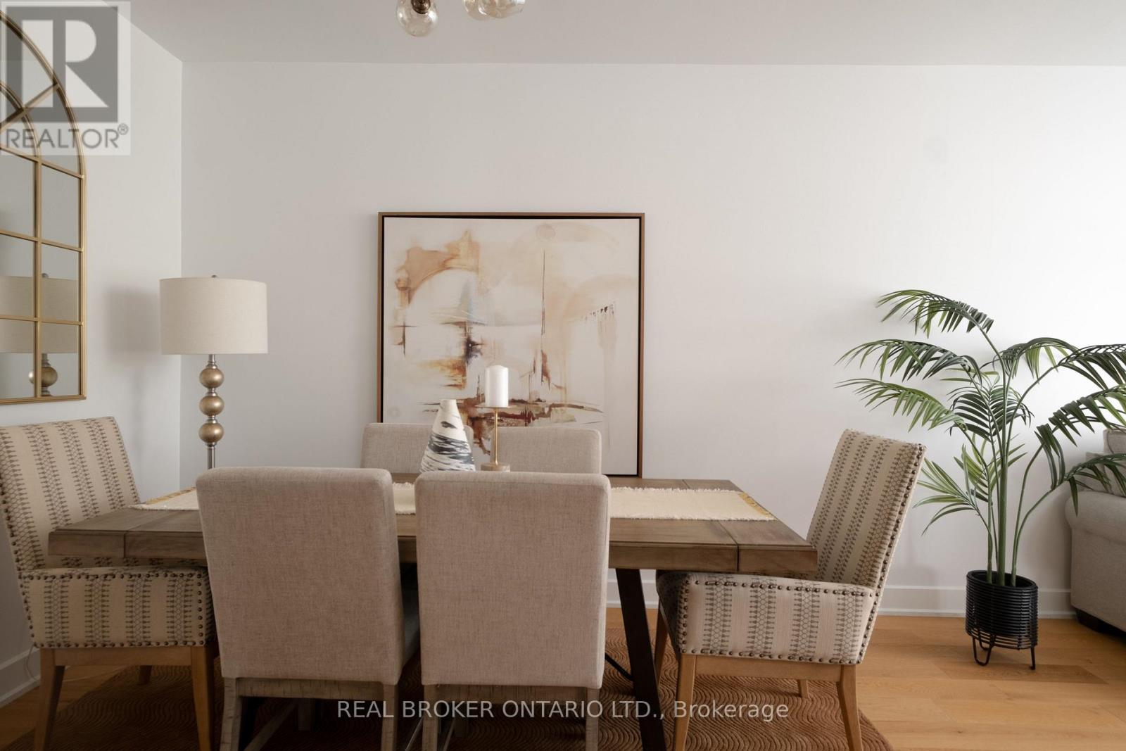 1633 Coram Crescent, Mississauga, Ontario  L4X 1L1 - Photo 11 - W13835520