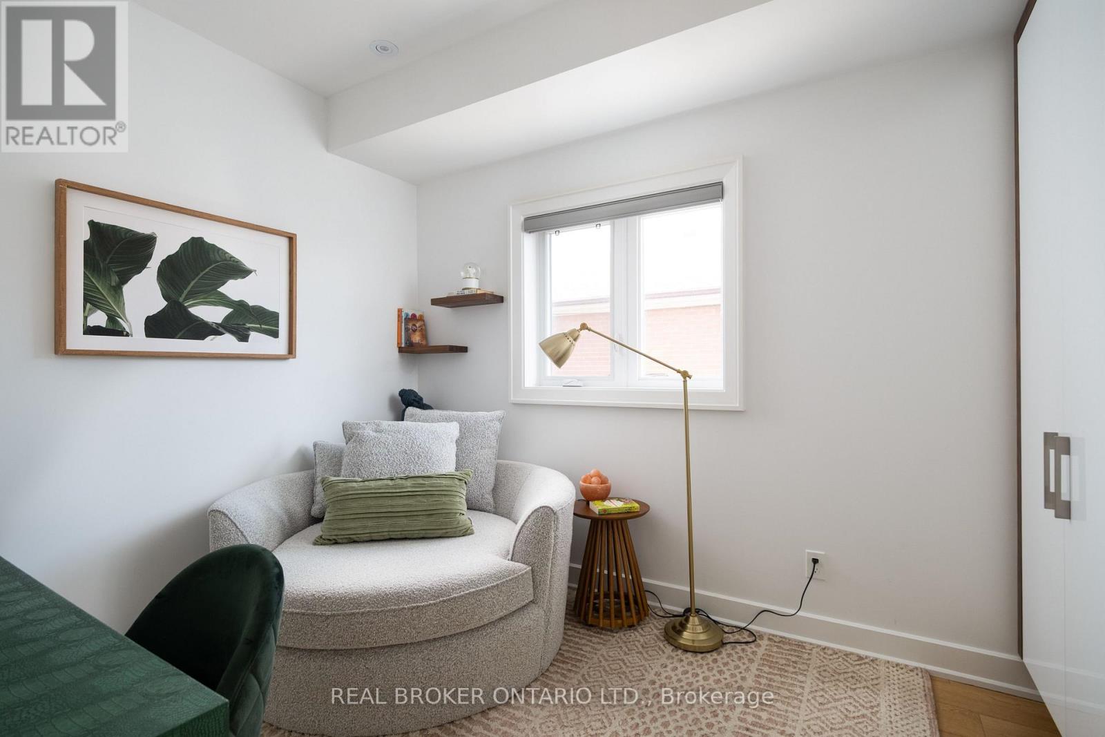 1633 Coram Crescent, Mississauga, Ontario  L4X 1L1 - Photo 28 - W13835520