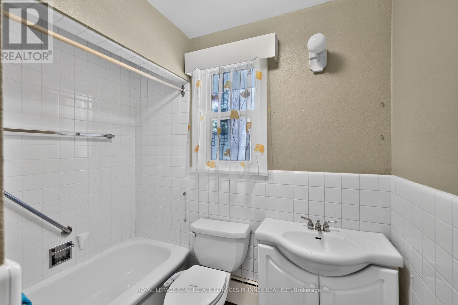 1519 Elite Road, Mississauga, Ontario  L5J 3B3 - Photo 13 - W13835528