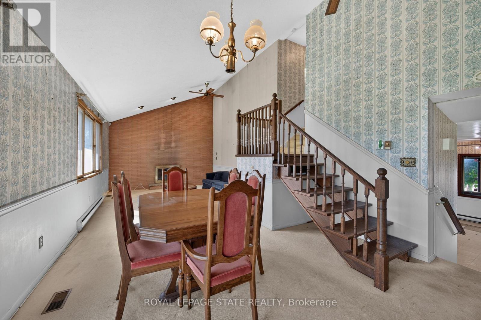 1619 Snake Road, Burlington, Ontario  L7P 4Y9 - Photo 15 - W13835542