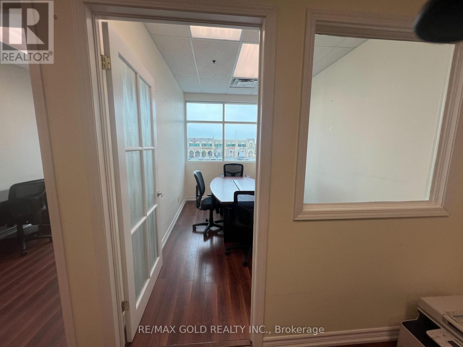 214a - 2970 Drew Road N, Mississauga, Ontario  L4T 0A6 - Photo 4 - W13835586