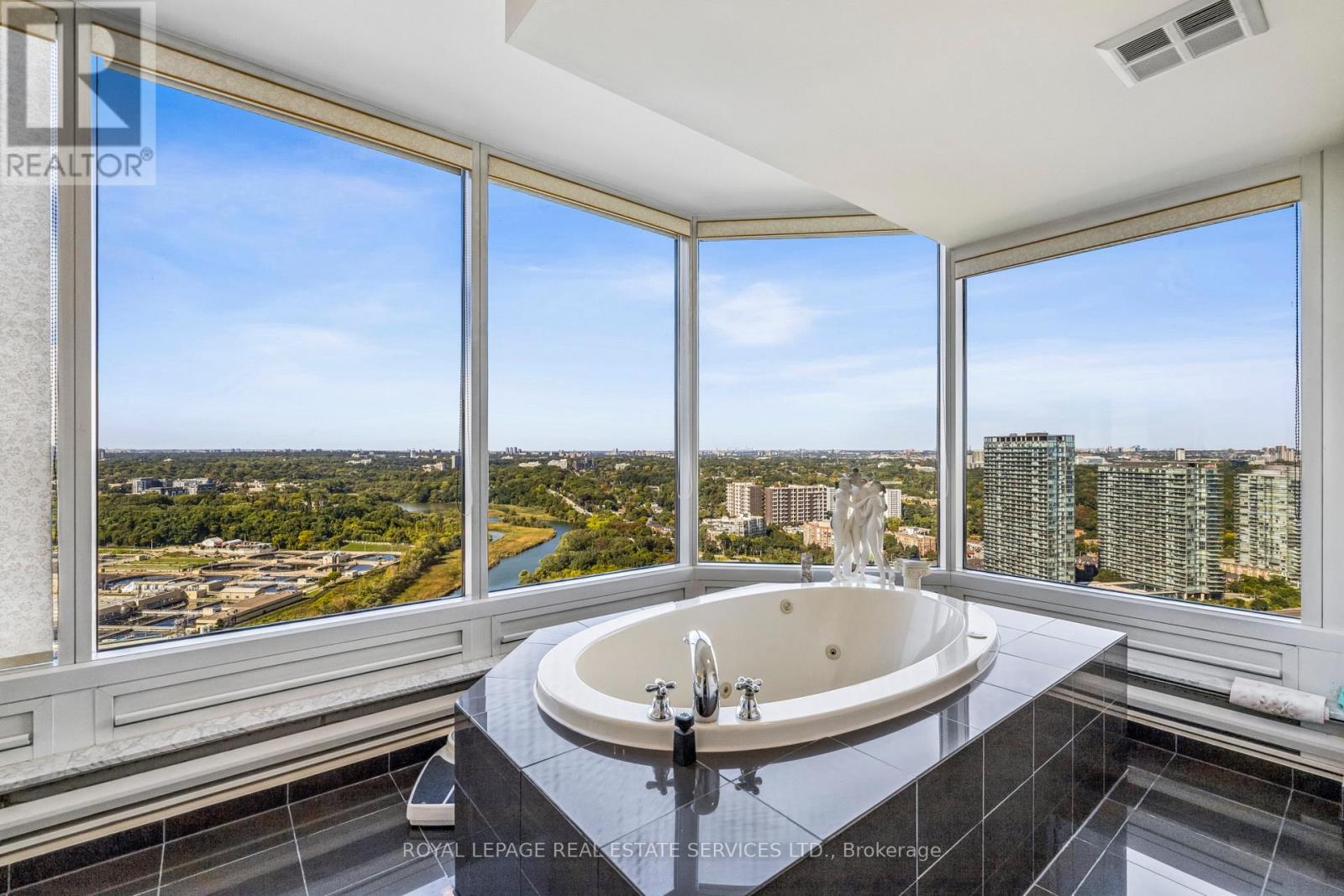 3801 - 1 Palace Pier Court, Toronto, Ontario  M8V 3W9 - Photo 19 - W13835612