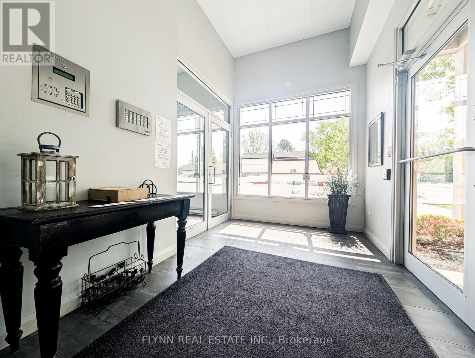 207 - 3710 Main Street, Niagara Falls, Ontario  L2G 6B1 - Photo 5 - X13835448