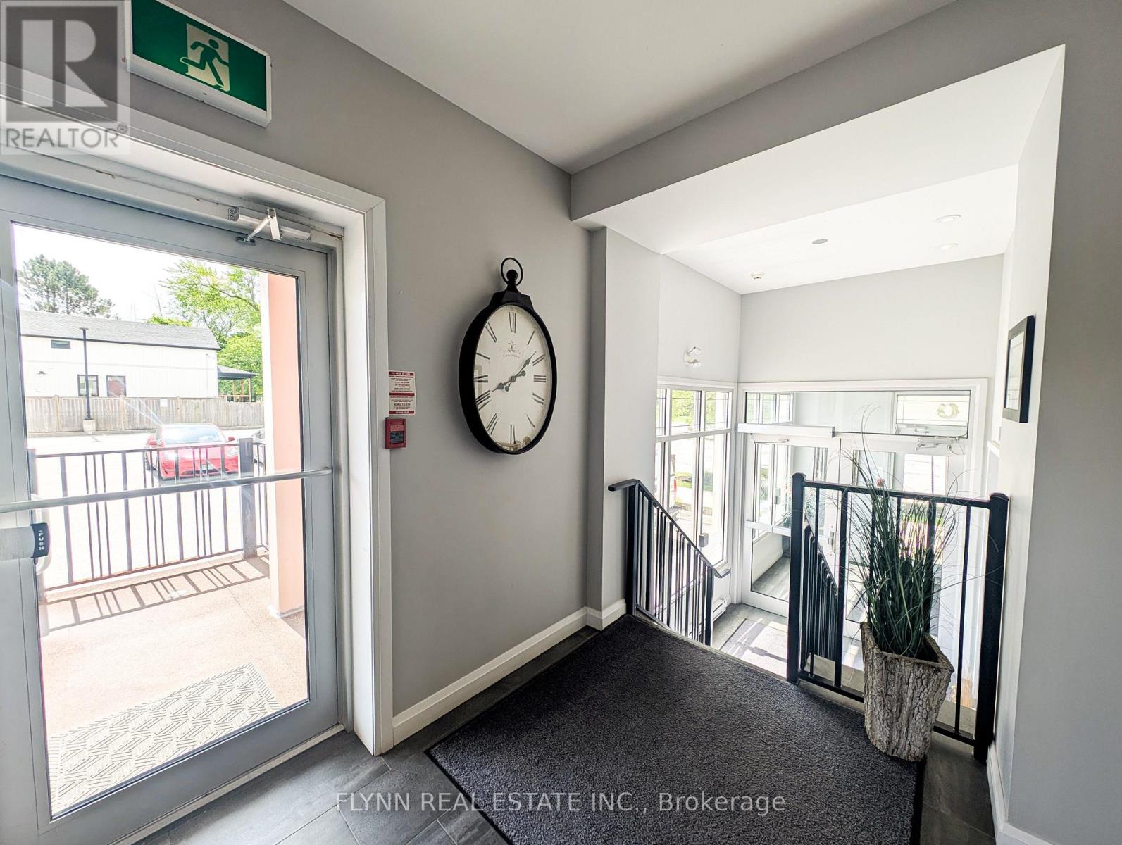 207 - 3710 Main Street, Niagara Falls, Ontario  L2G 6B1 - Photo 7 - X13835448
