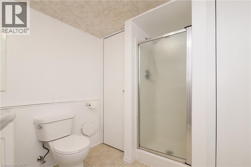 219 Foxhunt Road, Waterloo, Ontario  N2K 2R8 - Photo 27 - 40867098
