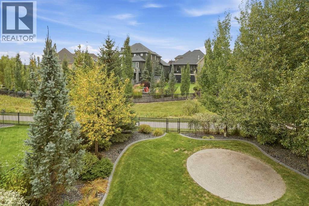 37 Cranbrook Heights SE